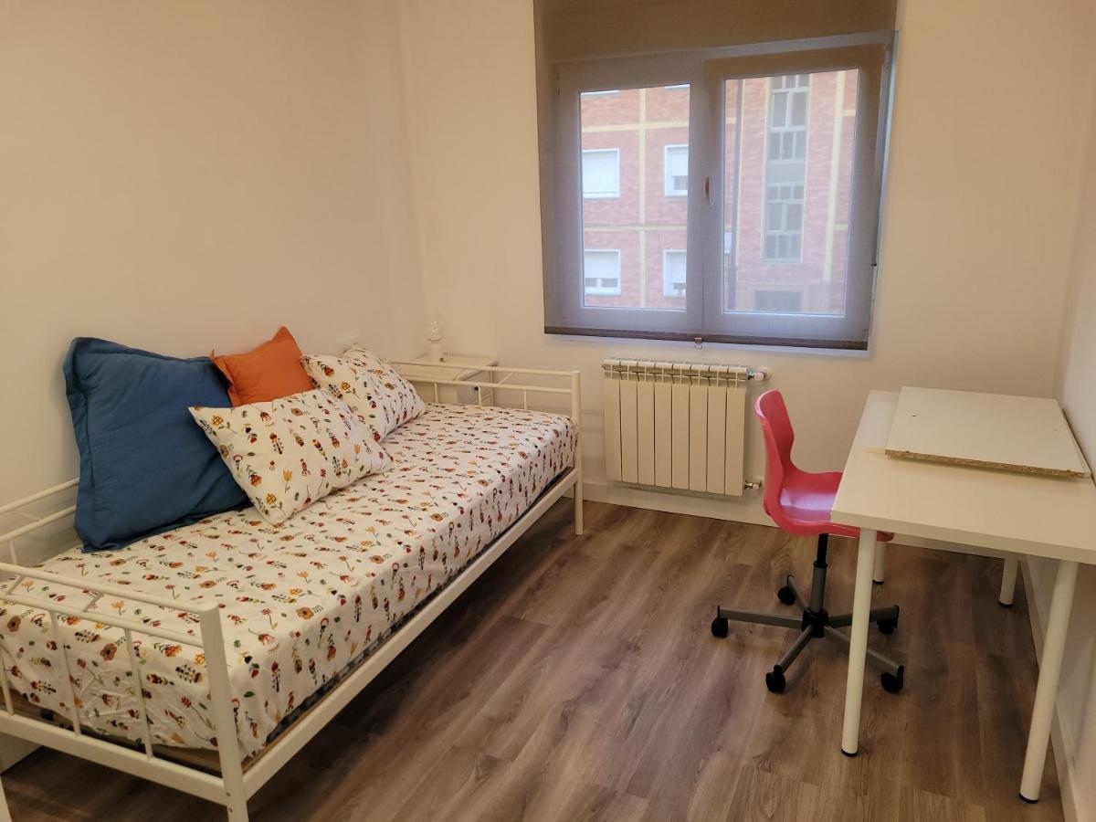 Apartamento Con Encanto Aviles Exterior photo